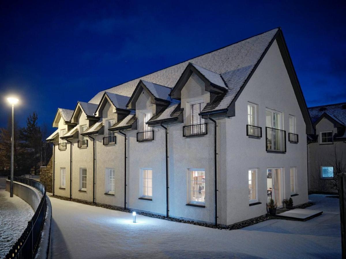 The Steadings, Aviemore Luxury 5 Star Rated 3 Bed With Home Cinema Garden And Parking Zewnętrze zdjęcie