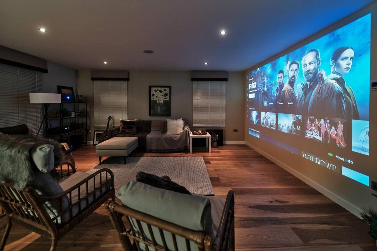 The Steadings, Aviemore Luxury 5 Star Rated 3 Bed With Home Cinema Garden And Parking Zewnętrze zdjęcie